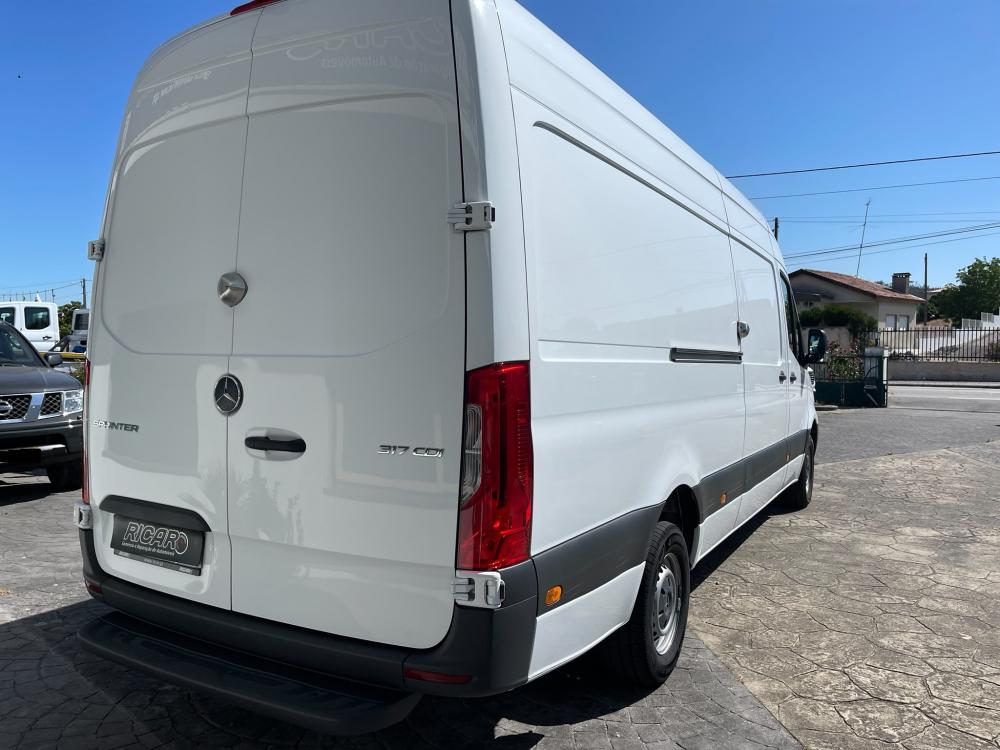 mercedes-benz-sprinter-2022-diesel-1950cc
