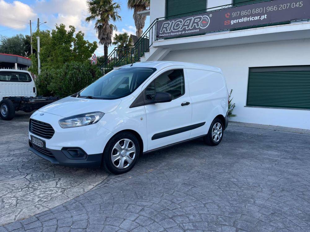 ford-transit-2021-diesel-1499cc