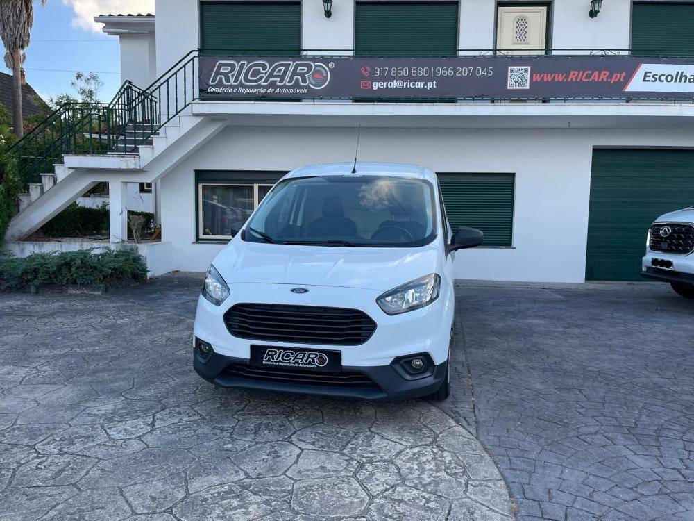 ford-transit-2021-diesel-1499cc