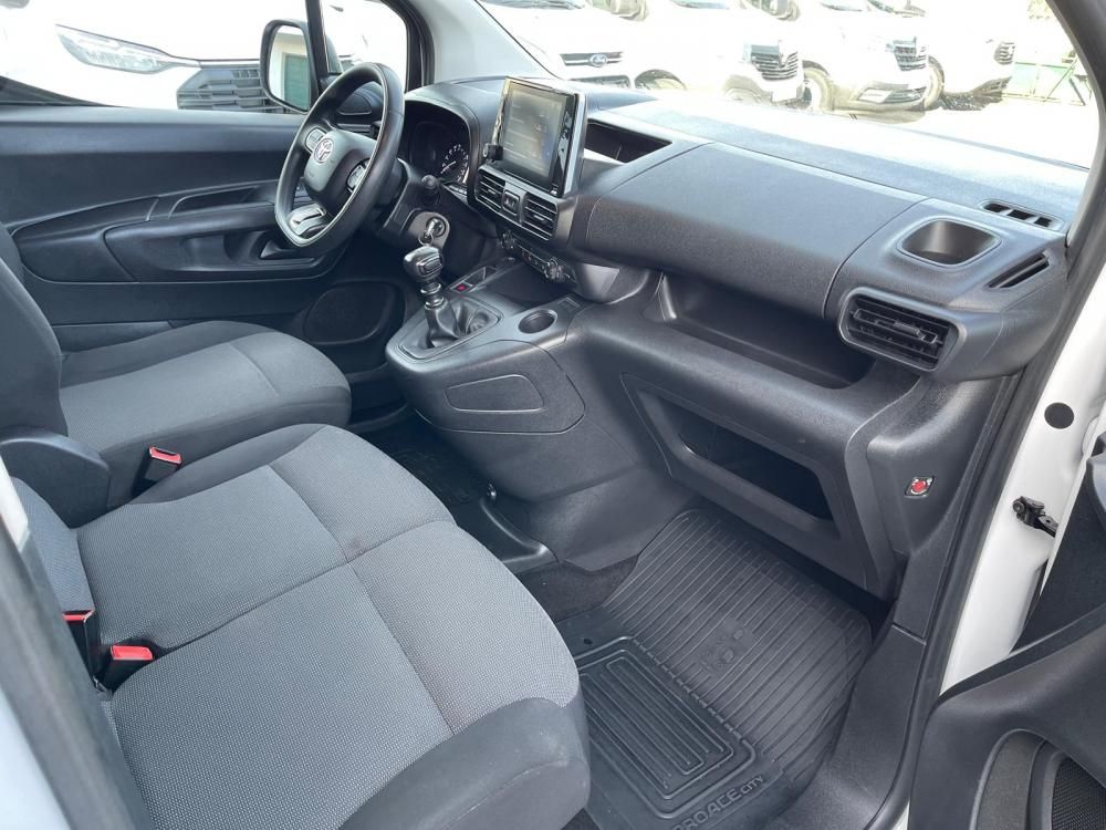 toyota-proace-2022-diesel-1499cc