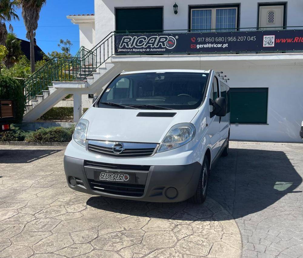 opel-vivaro-2007-diesel-1995cc