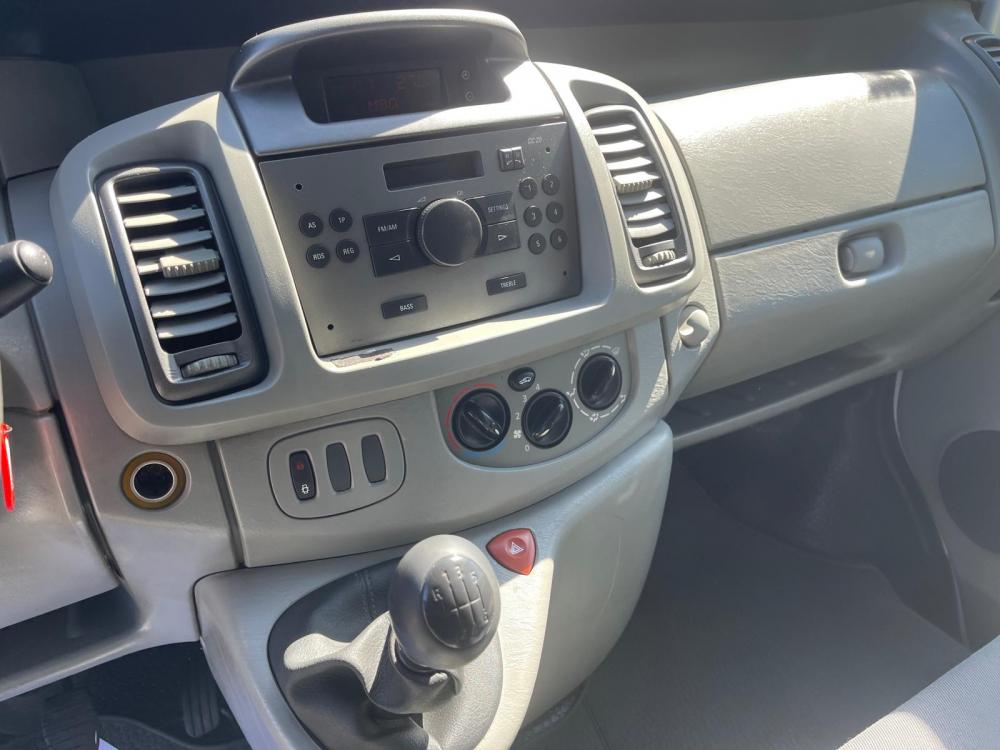 opel-vivaro-2007-diesel-1995cc