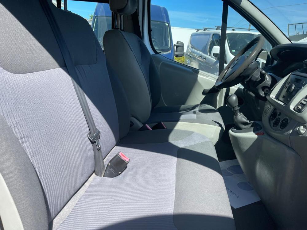 opel-vivaro-2007-diesel-1995cc