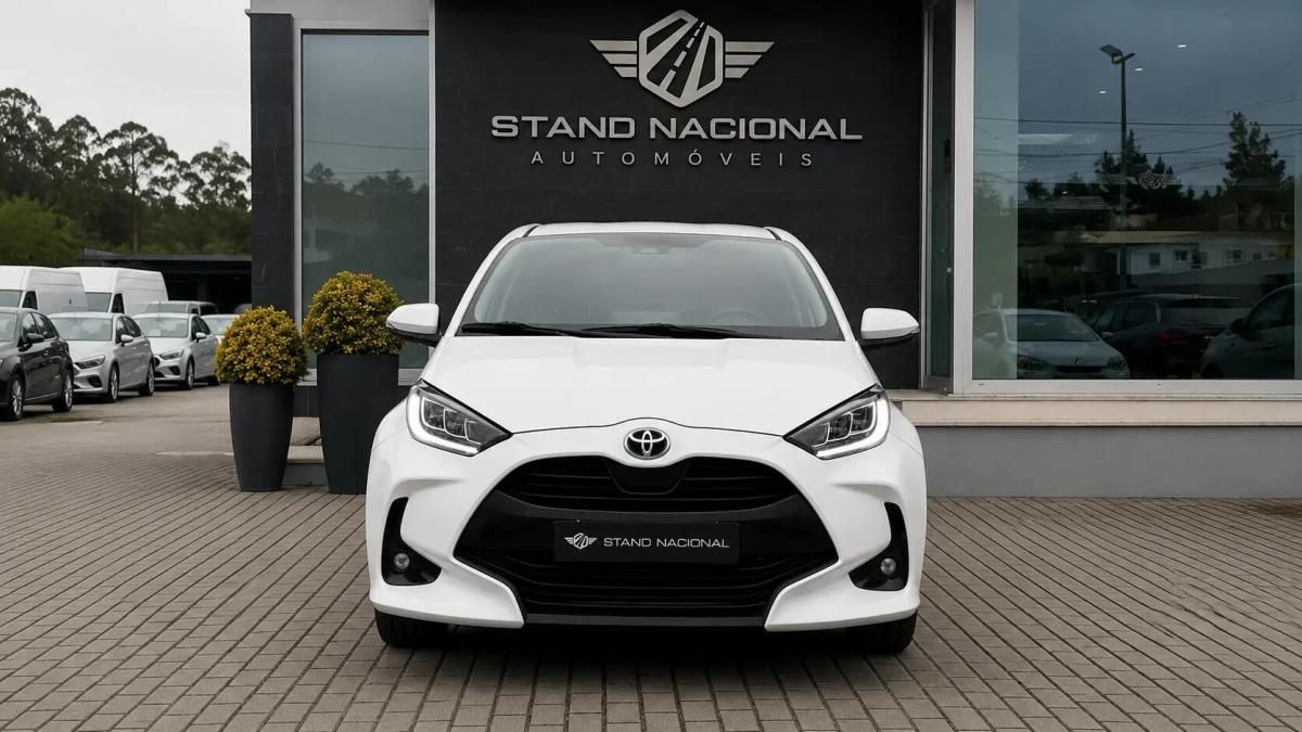 toyota-yaris-2021-hibrido-a-gasolina-1490cc