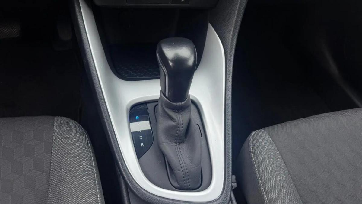 toyota-yaris-2021-hibrido-a-gasolina-1490cc