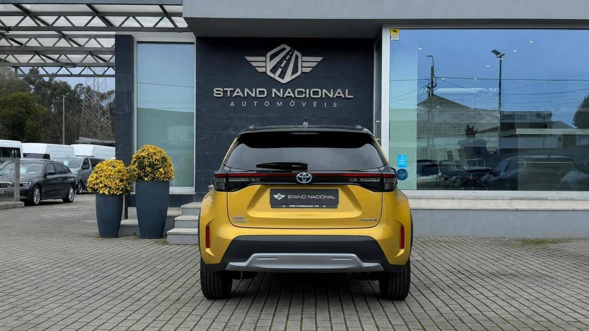 toyota-yaris-cross-2021-hibrido-a-gasolina-1490cc