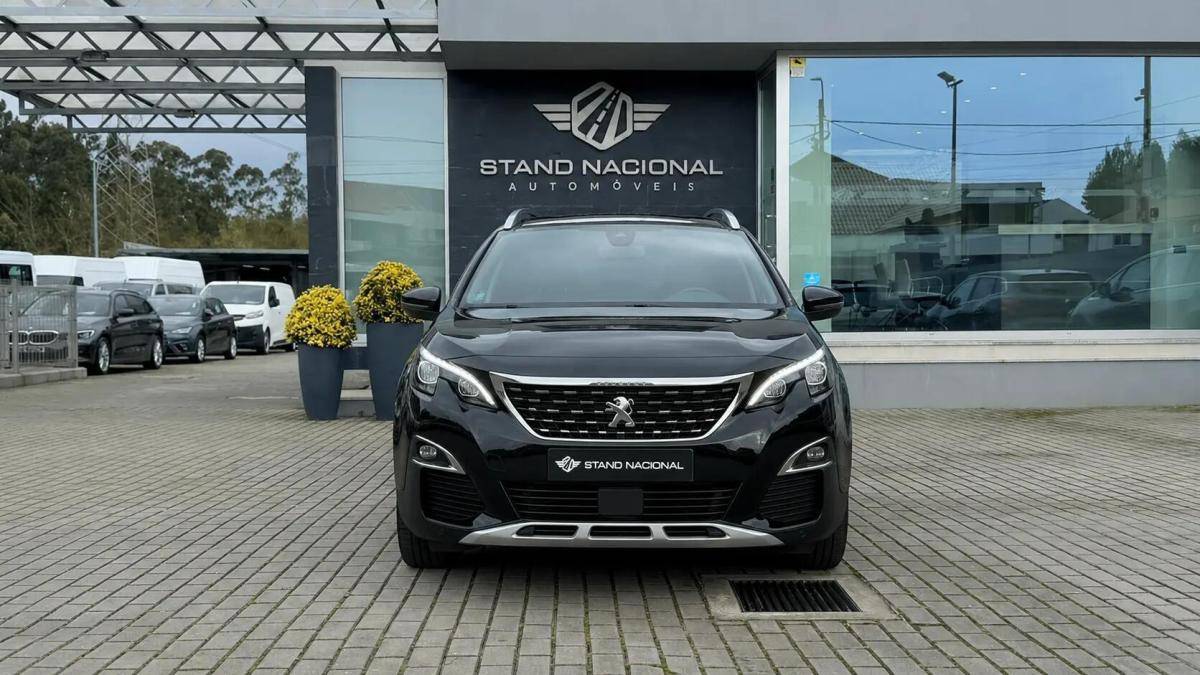peugeot-5008-2018-diesel-1997cc