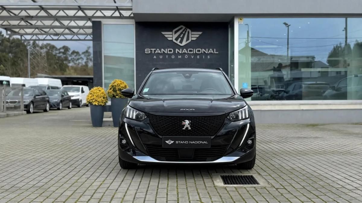 peugeot-e-2008-2022-eletrico-0cc