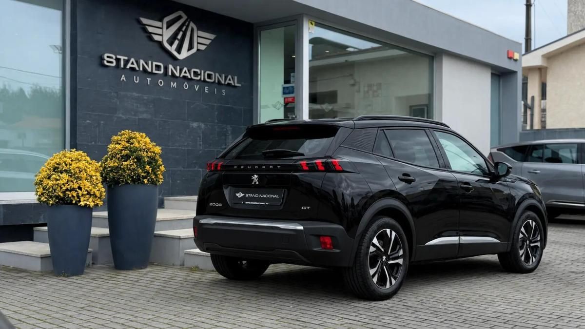 peugeot-e-2008-2022-eletrico-0cc