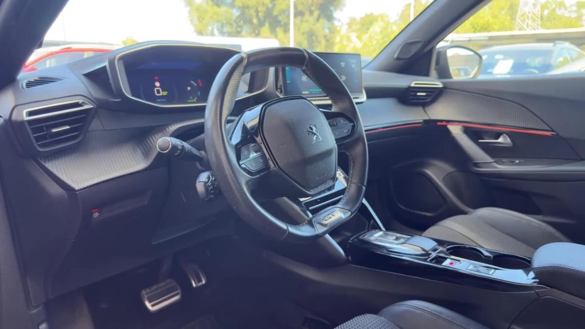 peugeot-e-2008-2022-eletrico-0cc