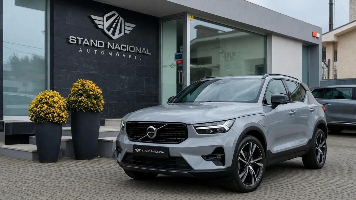 volvo-xc40-2023-gasolina-1477cc