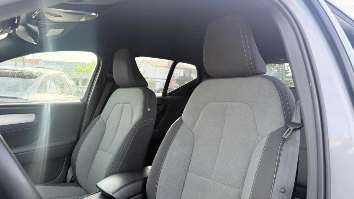 volvo-xc40-2023-gasolina-1477cc