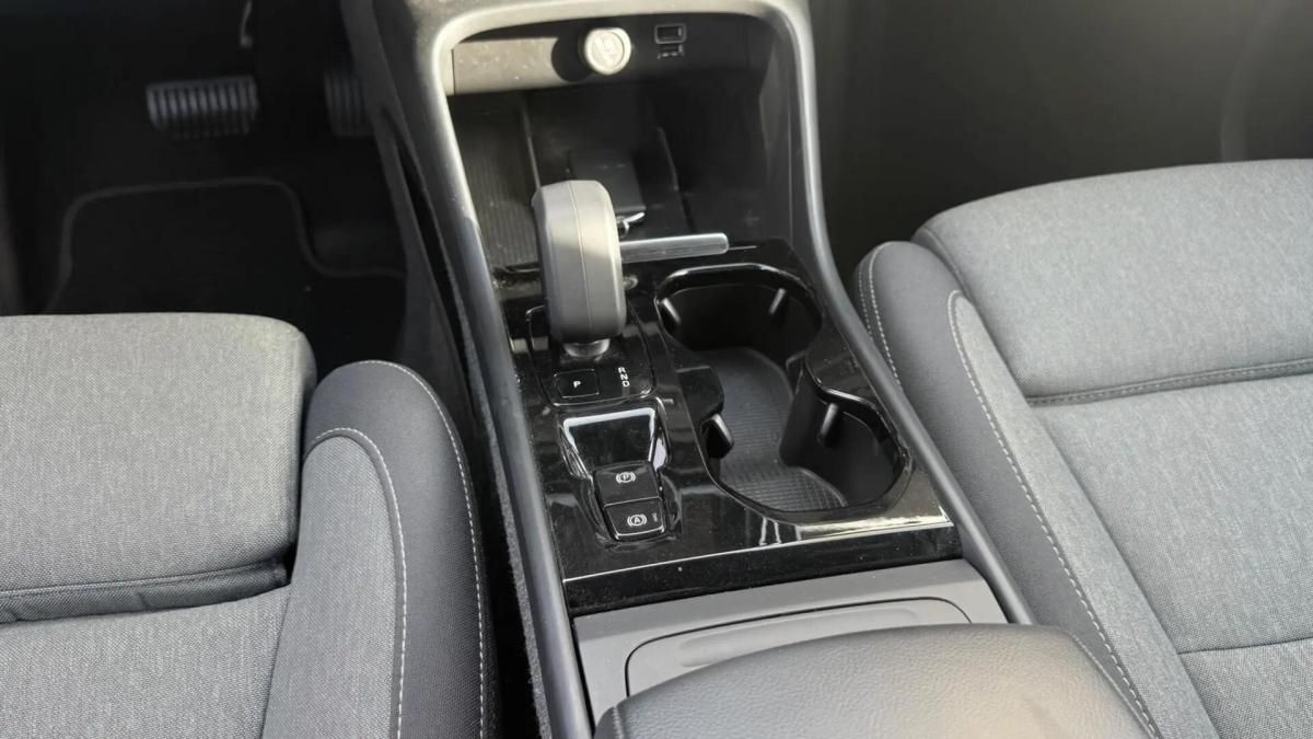 volvo-xc40-2023-gasolina-1477cc