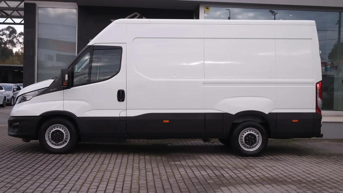 iveco-daily-2022-diesel-2287cc