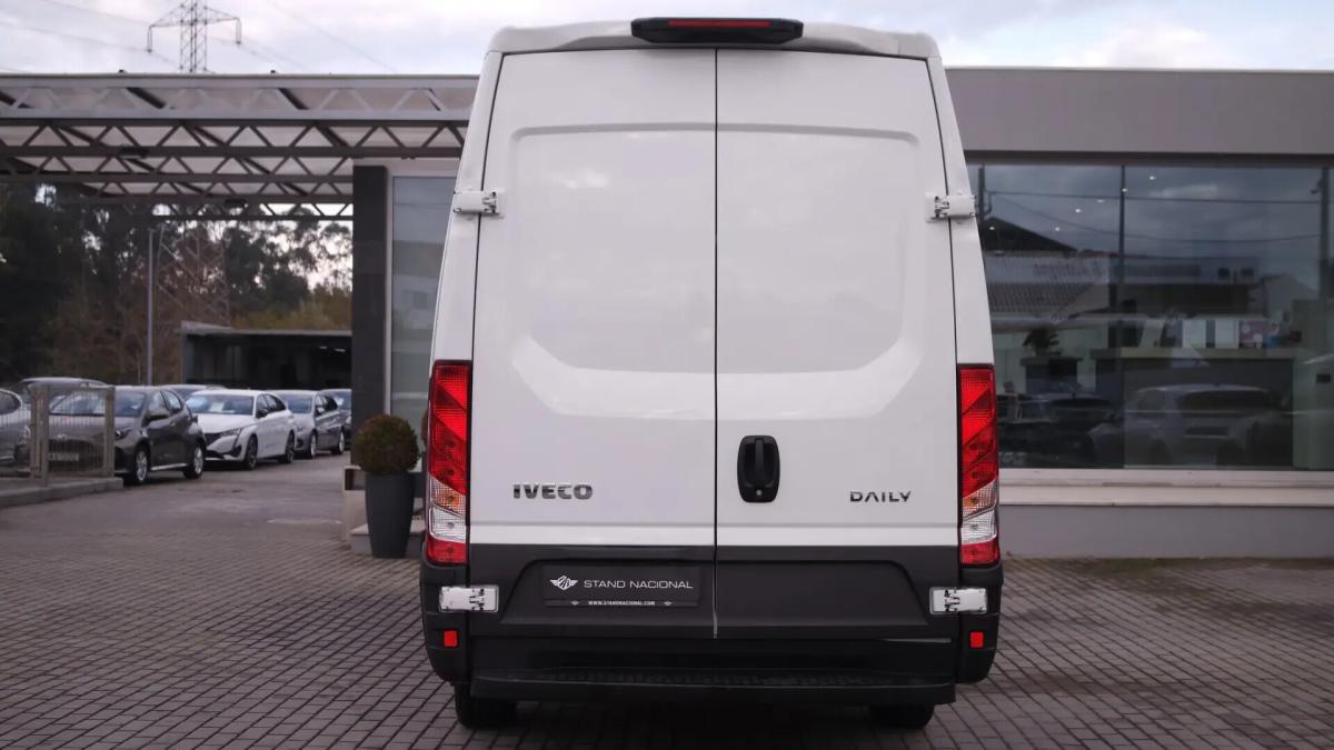 iveco-daily-2022-diesel-2287cc