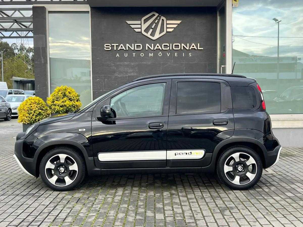 fiat-panda-2025-hibrido-a-gasolina-999cc