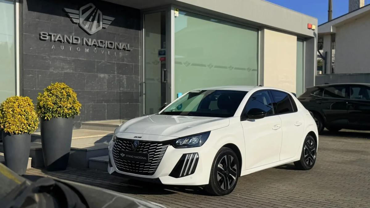 peugeot-208-2024-hibrido-a-gasolina-1199cc