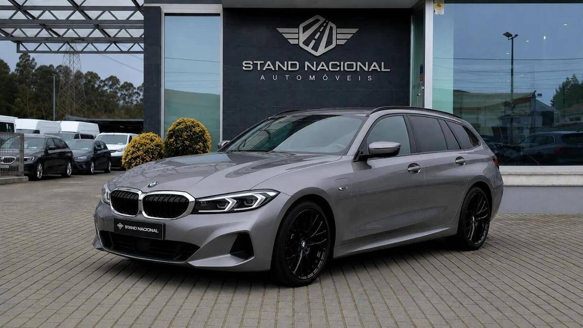 bmw-serie-3-320e-2023-hibrido-a-gasolina-1998cc