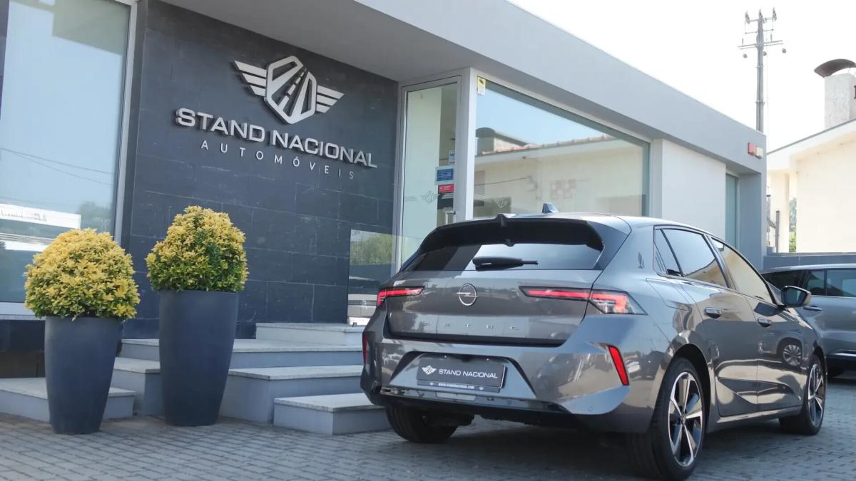 opel-astra-2023-diesel-1499cc