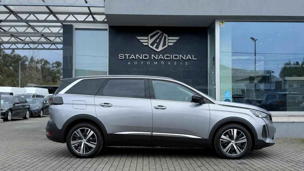 peugeot-5008-2024-gasolina-1199cc