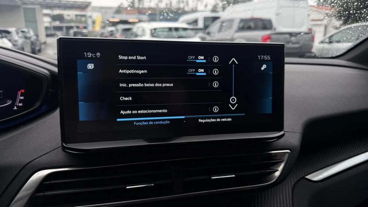 peugeot-5008-2024-gasolina-1199cc