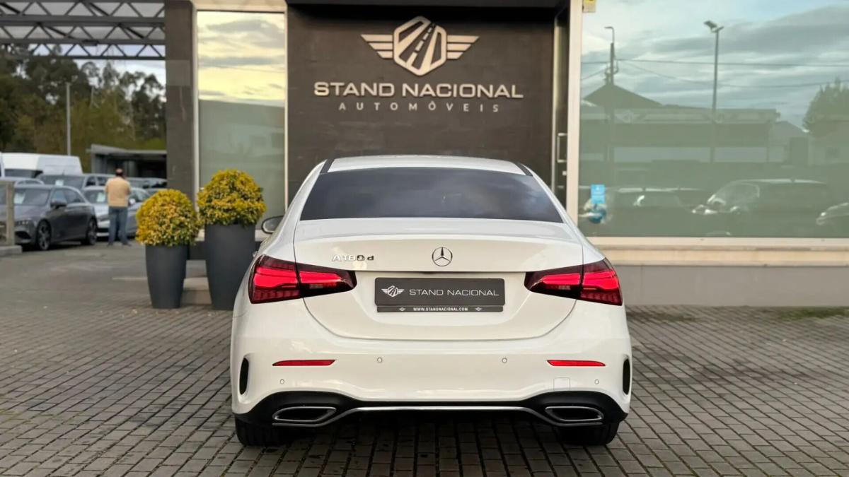 mercedes-benz-classe-a-a-180-limousine-auto-style-plus-gps-led-2023-diesel-1950cc