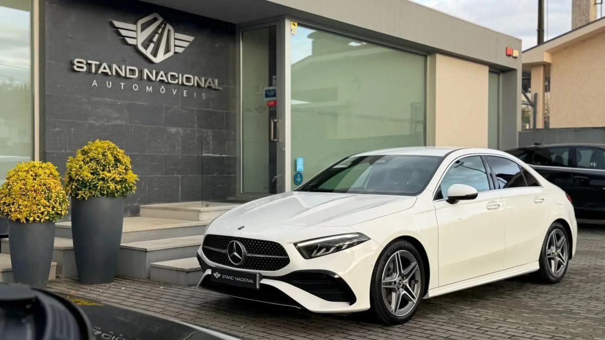 mercedes-benz-classe-a-a-180-limousine-auto-style-plus-gps-led-2023-diesel-1950cc