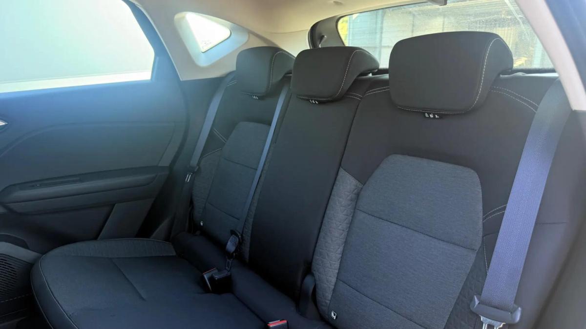 renault-captur-2023-gpl-999cc