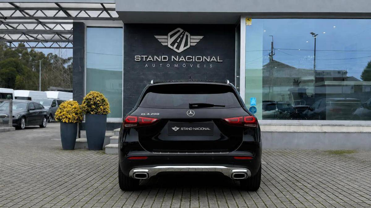mercedes-benz-gla-200-2024-gasolina-1332cc