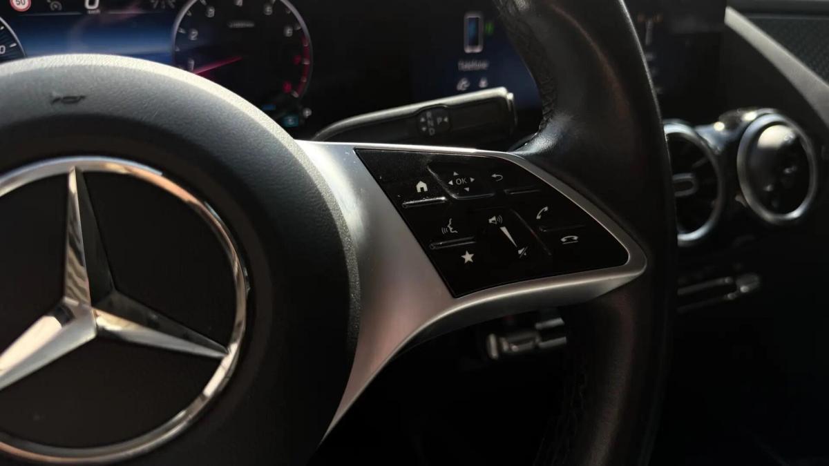 mercedes-benz-gla-200-2024-gasolina-1332cc