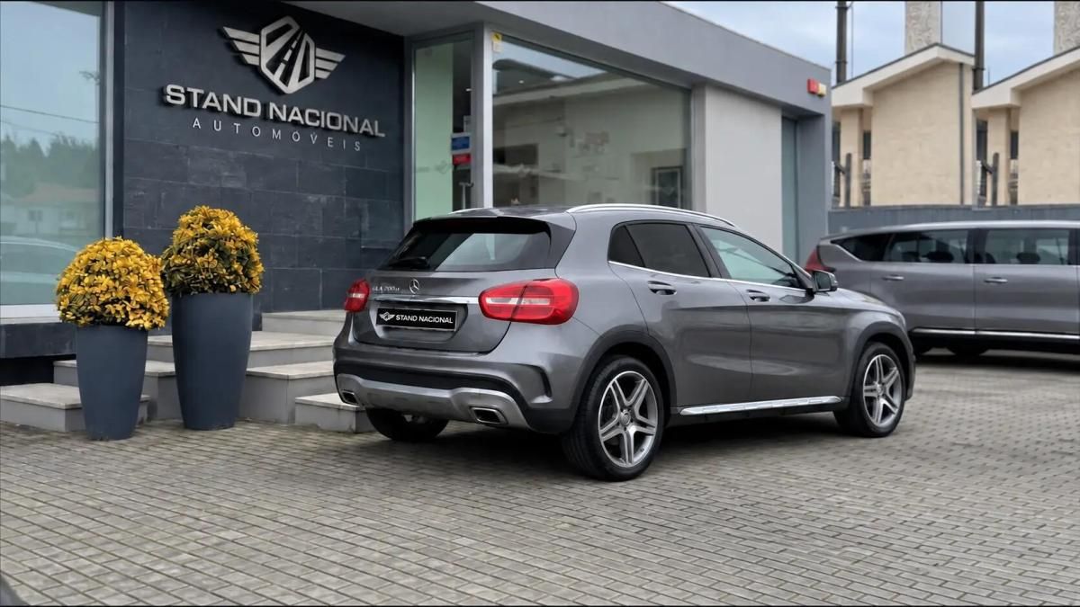 mercedes-benz-gla-200-d-2017-diesel-2143cc