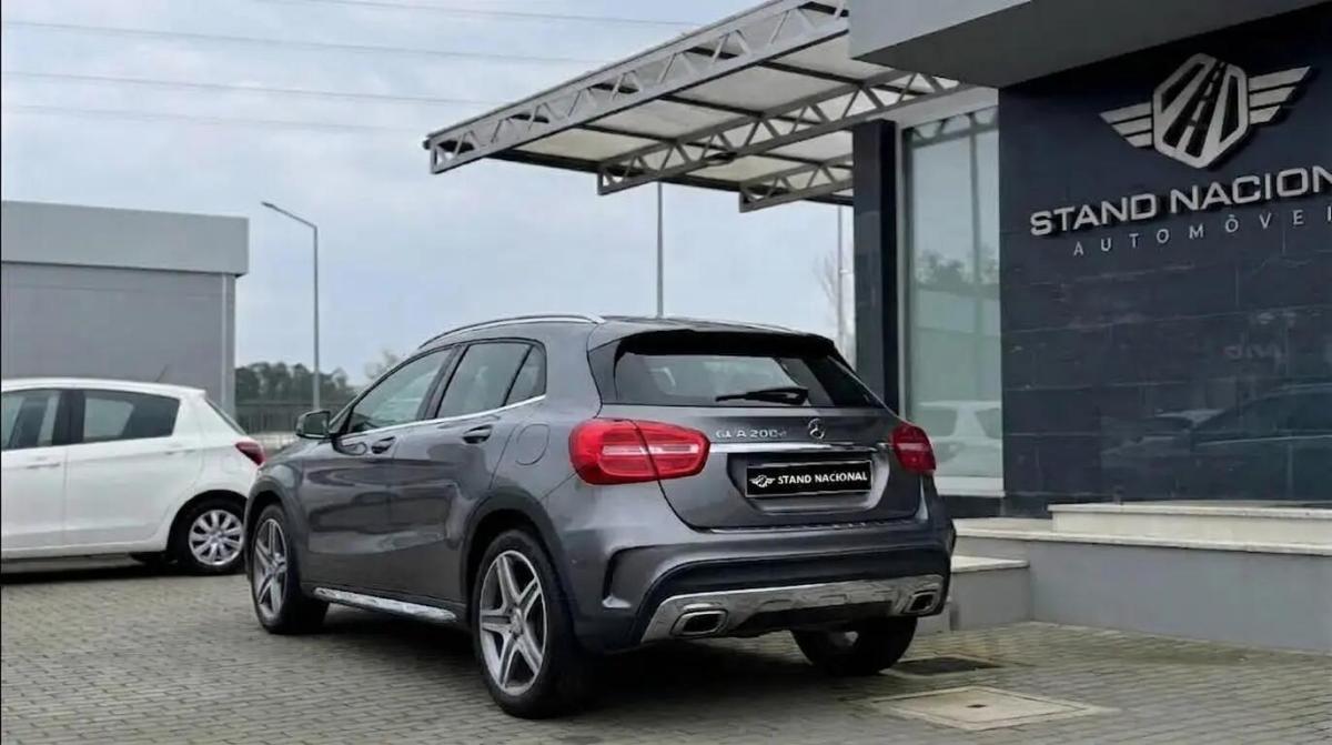 mercedes-benz-gla-200-d-2017-diesel-2143cc