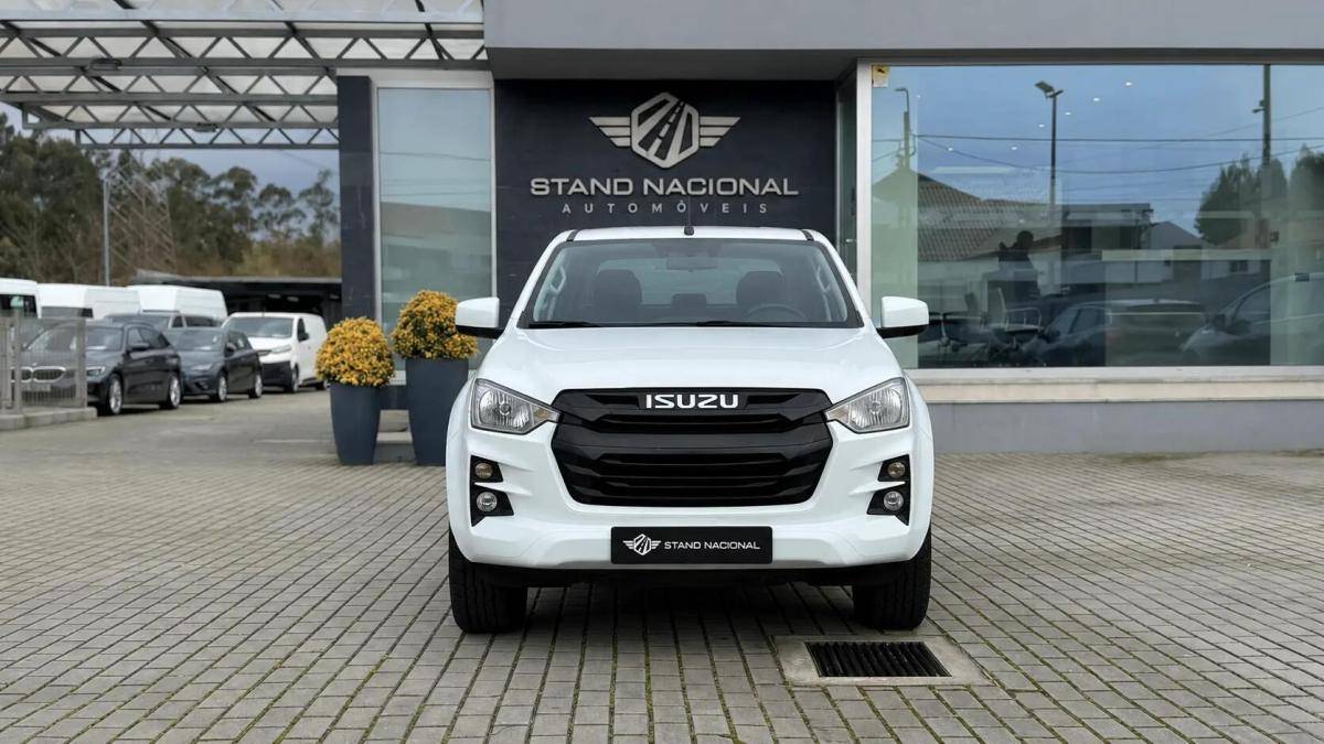 isuzu-d-max-2024-diesel-1898cc