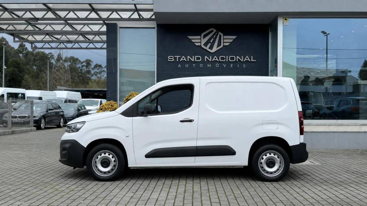 peugeot-partner-2024-diesel-1499cc