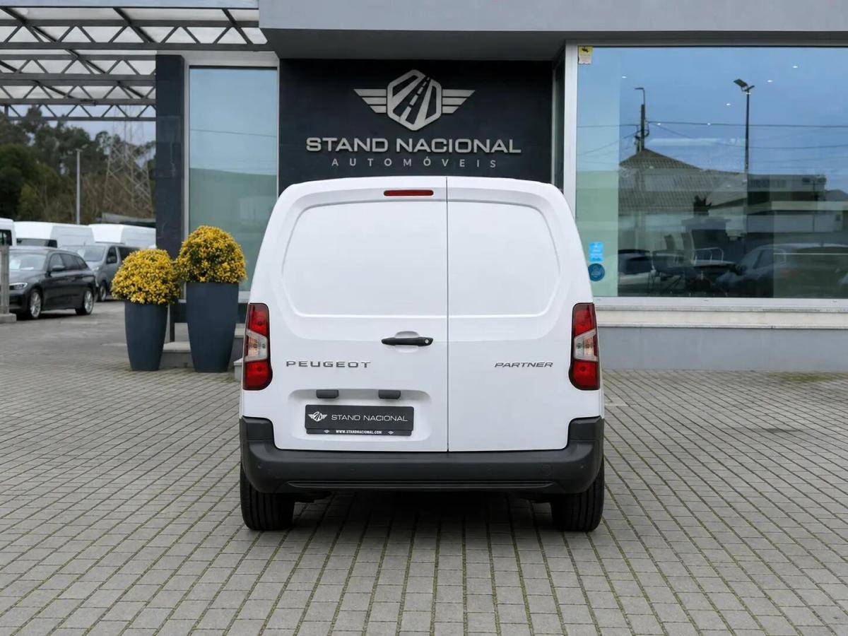 peugeot-partner-2024-diesel-1499cc