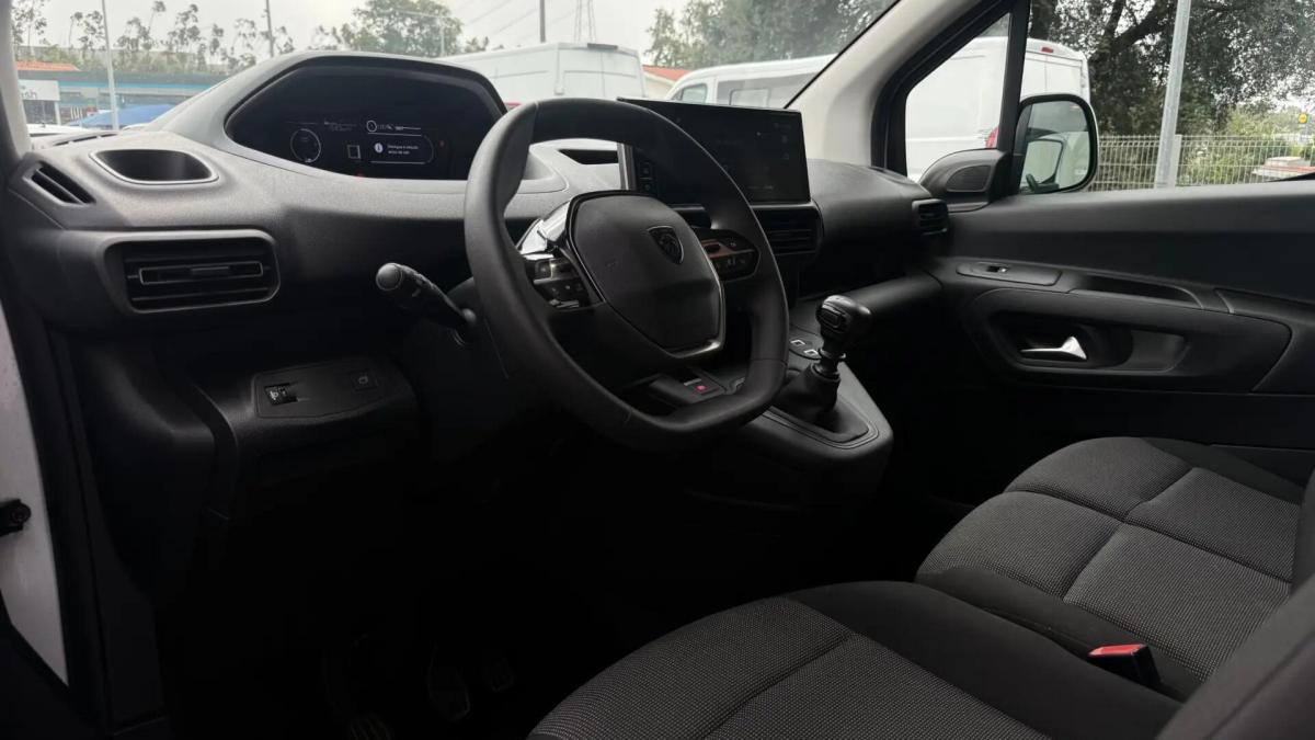 peugeot-partner-2024-diesel-1499cc