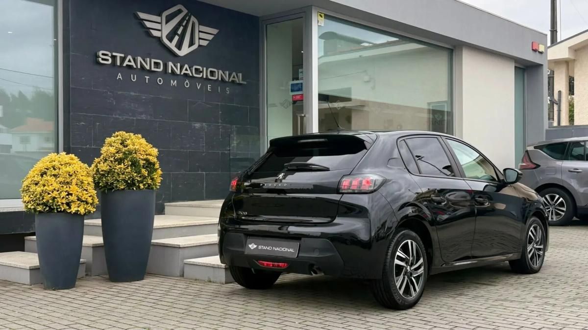 peugeot-208-2023-gasolina-1199cc