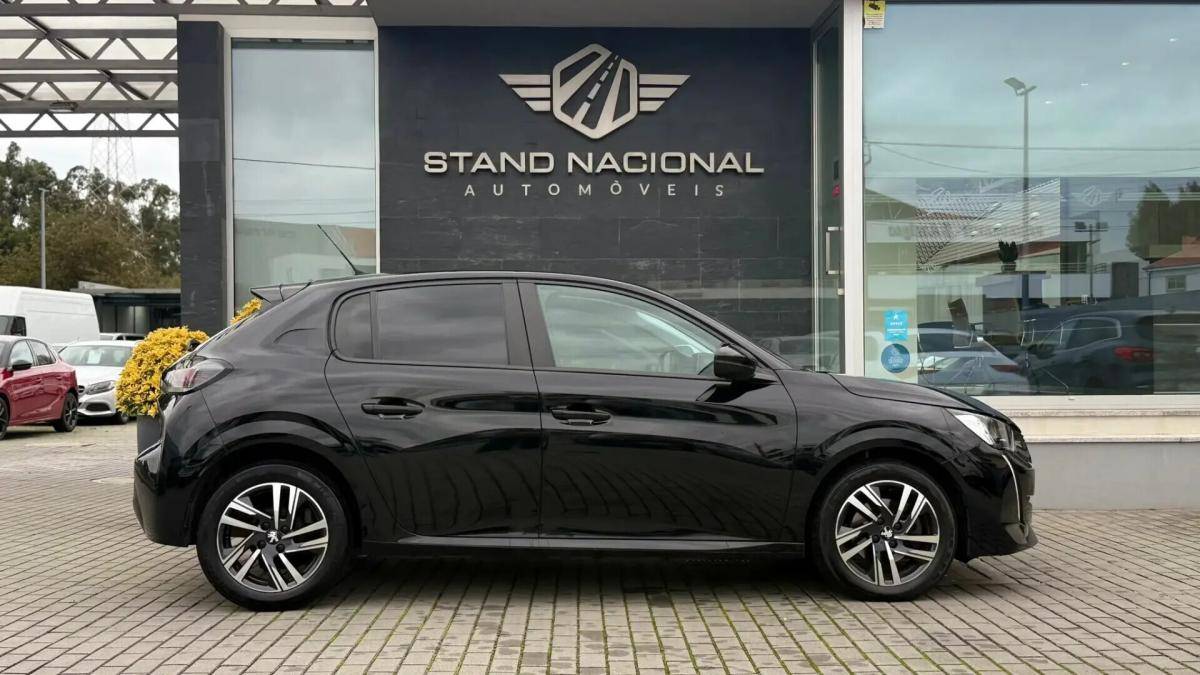 peugeot-208-2023-gasolina-1199cc