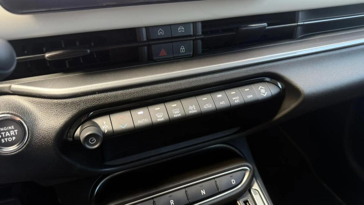fiat-600-2026-gasolina-1199cc