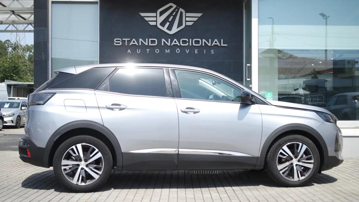 peugeot-3008-2022-diesel-1499cc