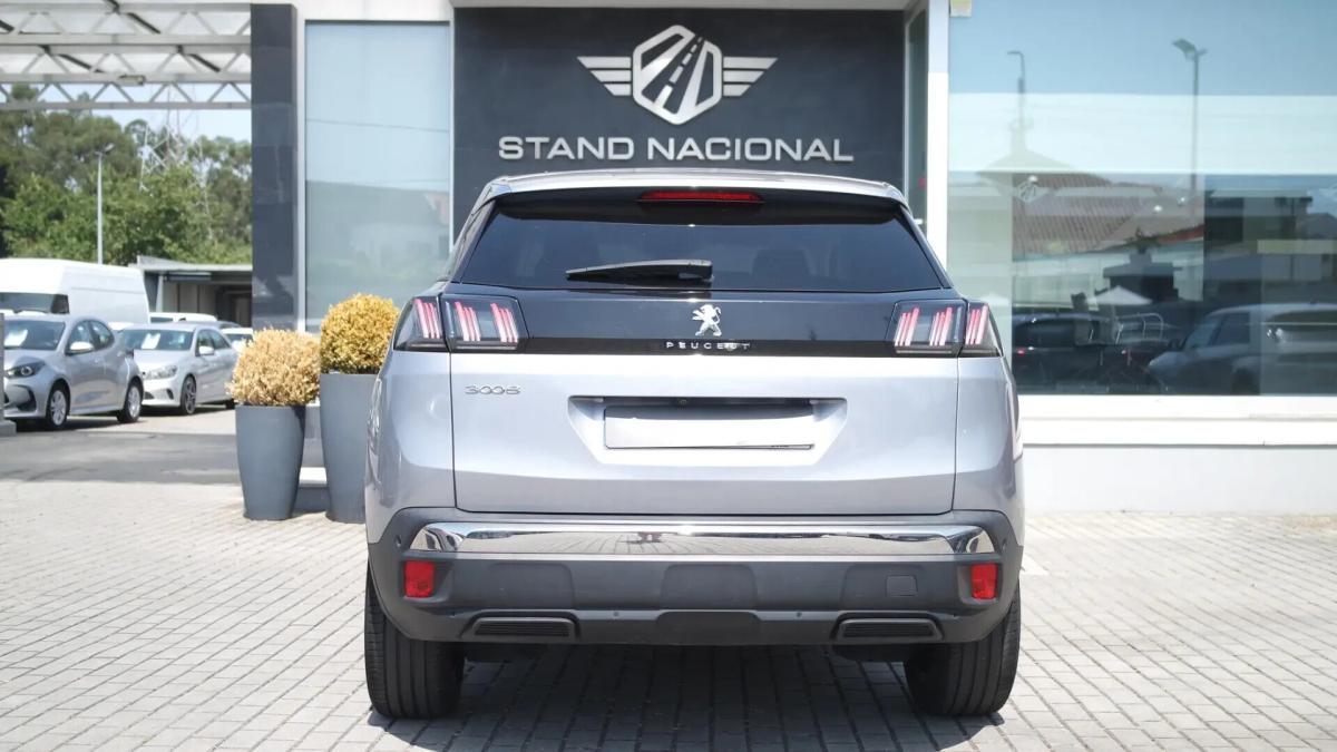 peugeot-3008-2022-diesel-1499cc