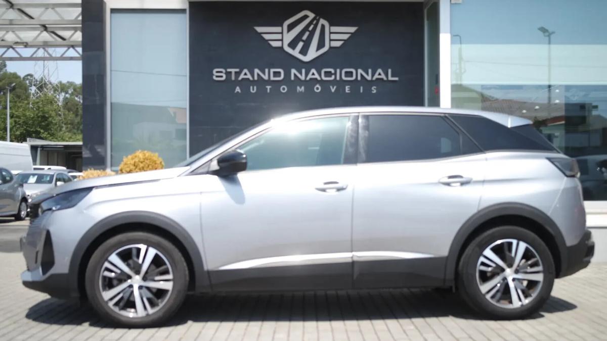 peugeot-3008-2022-diesel-1499cc