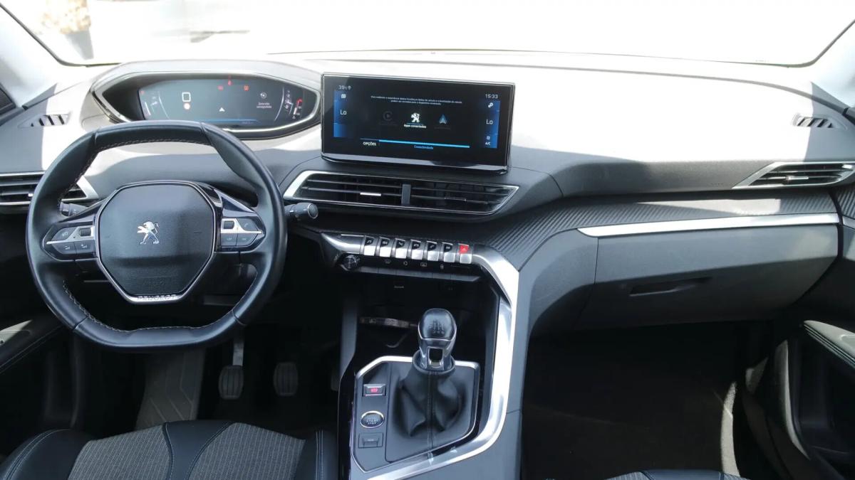 peugeot-3008-2022-diesel-1499cc