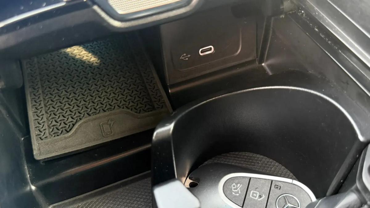 mercedes-benz-classe-c-c-300-de-2023-hibrido-a-diesel-1993cc
