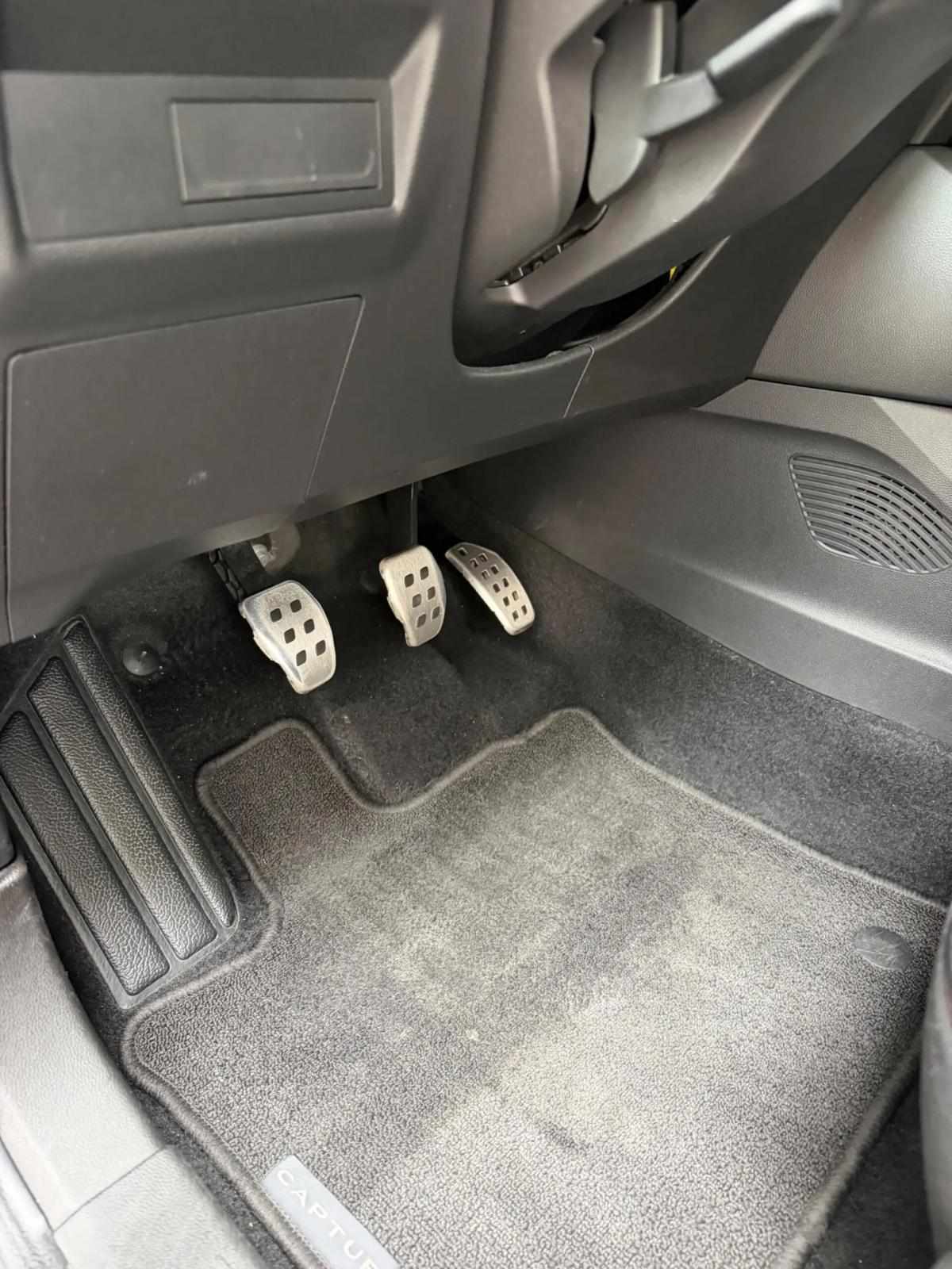 renault-captur-2023-gasolina-999cc