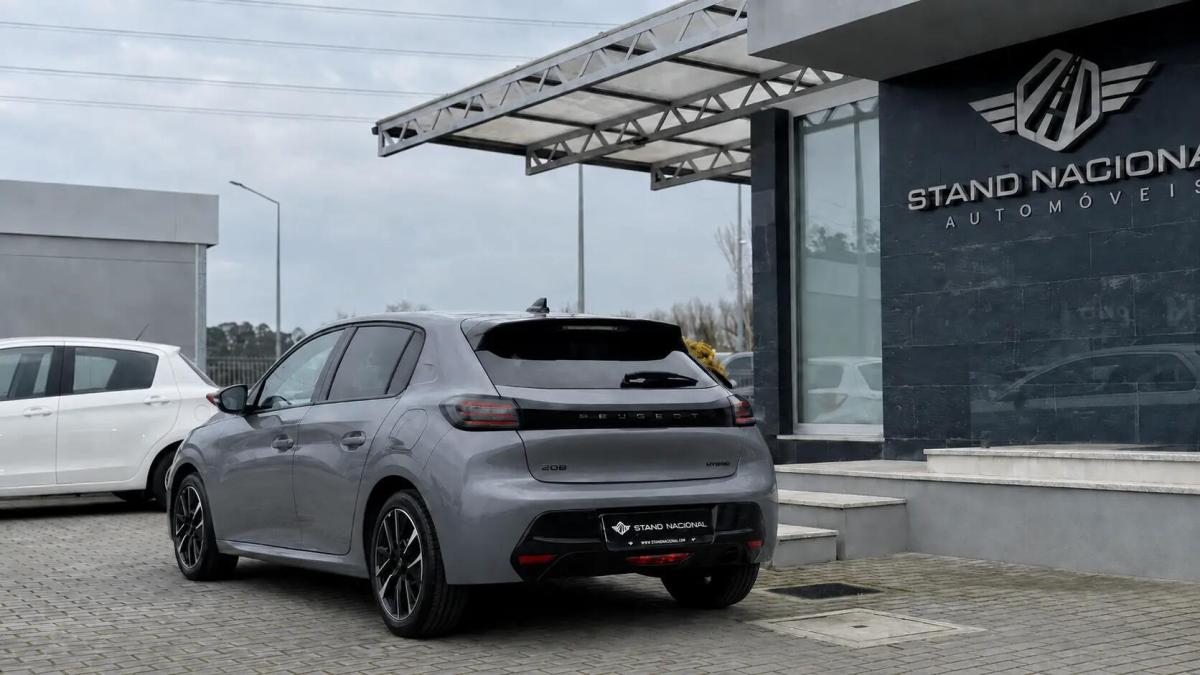 peugeot-208-2024-gasolina-1199cc
