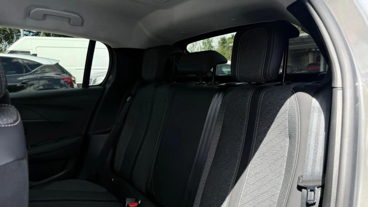 peugeot-208-2024-gasolina-1199cc