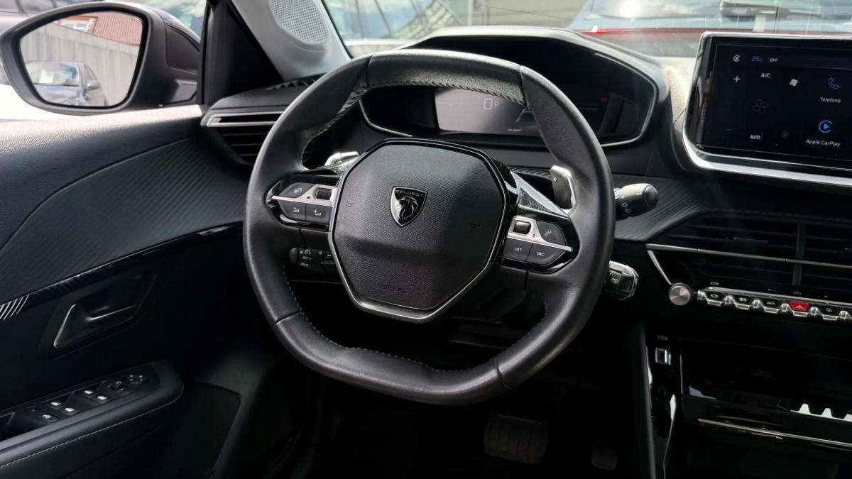 peugeot-208-2024-gasolina-1199cc
