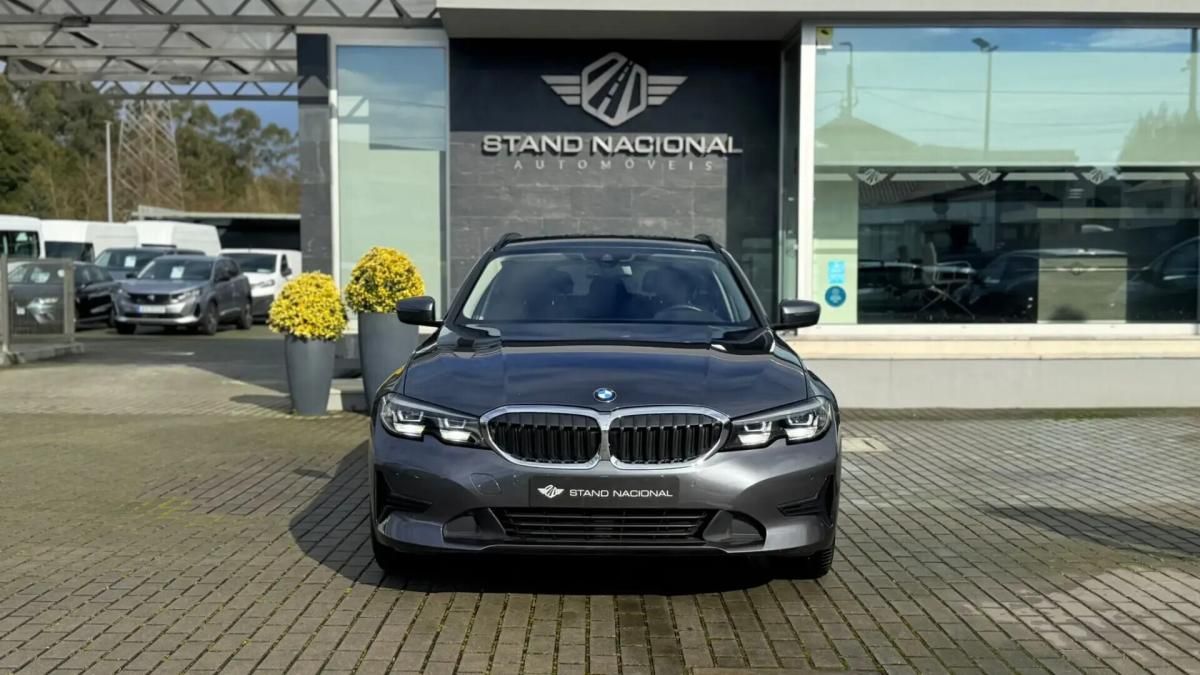 bmw-serie-3-330e-2020-hibrido-a-gasolina-1998cc