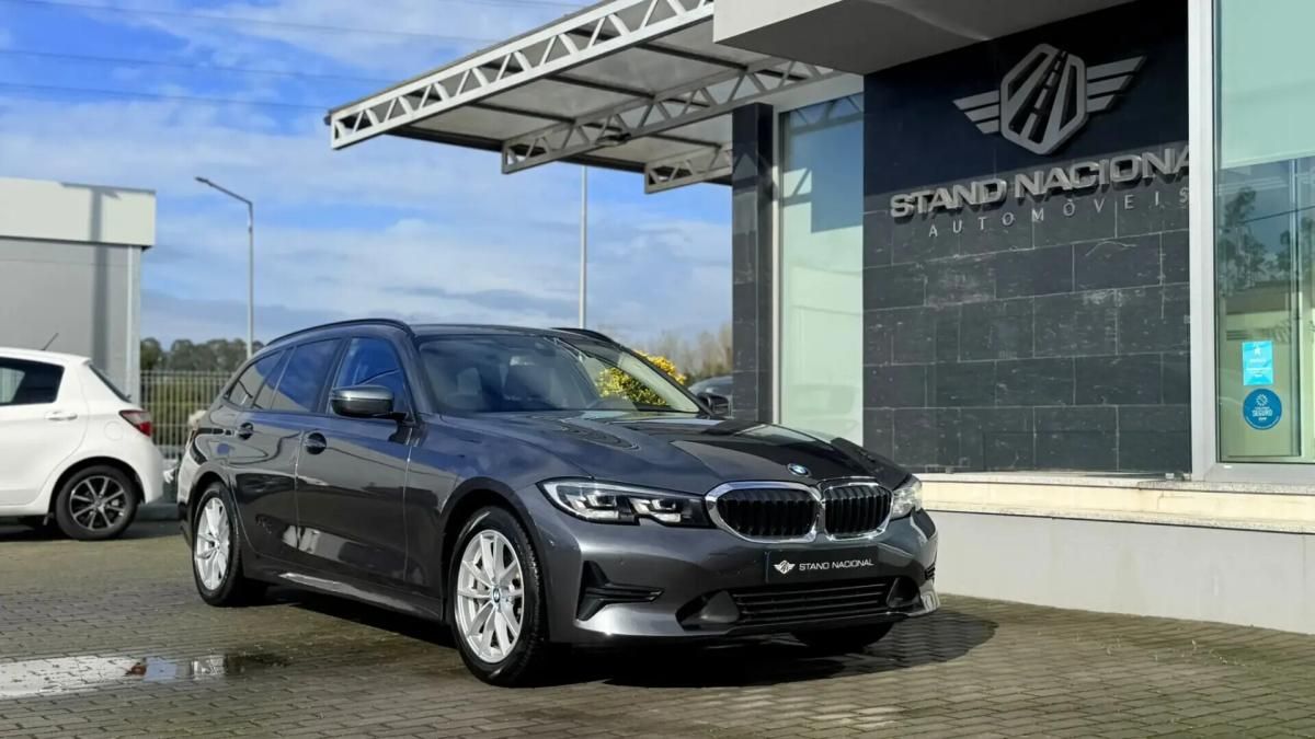 bmw-serie-3-330e-2020-hibrido-a-gasolina-1998cc
